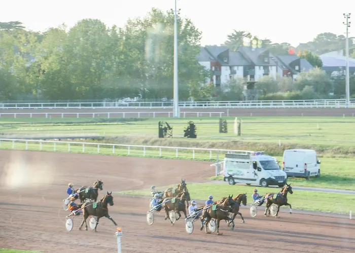 Prázdninový dům Maison Avec Piscine *